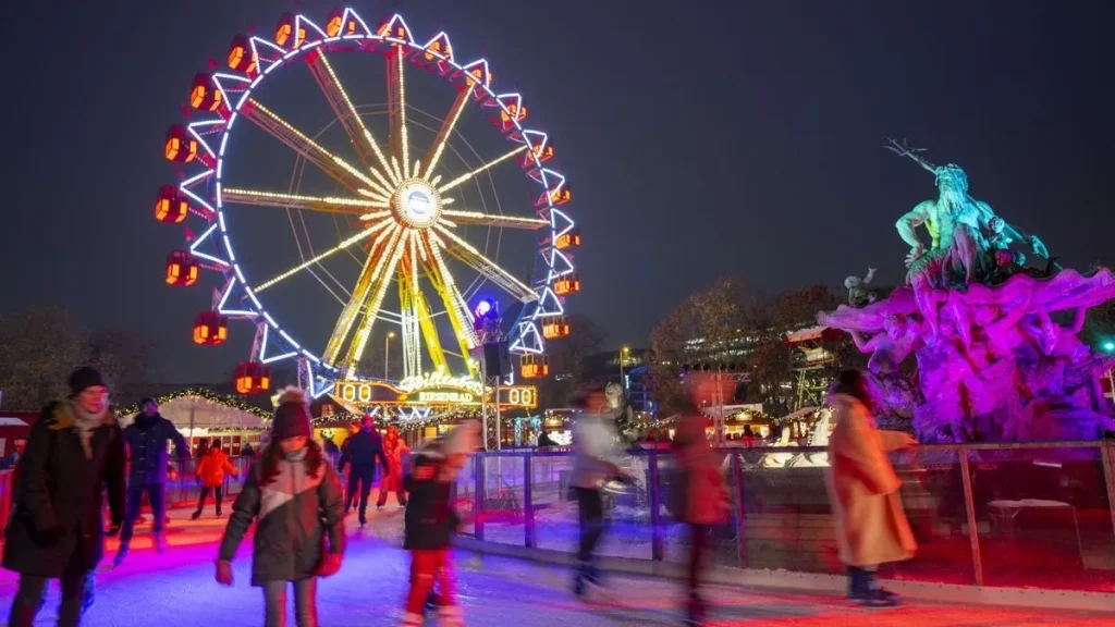 Berliner Weihnachtszeit tại Roten Rathaus